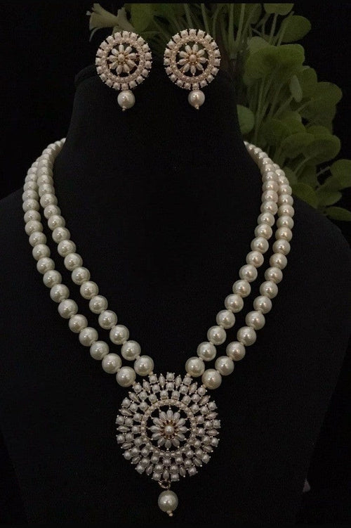 Aganya kreation jewelry Sets Bindiya Real Pearl Set - Elegant Brass Jewelry