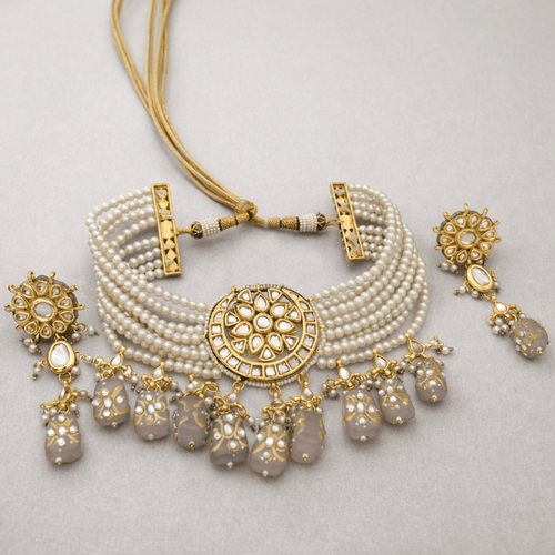 Aganya kreation jewelry Sets Elegant Vrushka Kundan Set - Exquisite Ethnic Jewelry