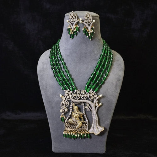 Aganya kreation jewelry Sets Madhav Set - Exquisite Handcrafted Kundan Jewelry Emerald green