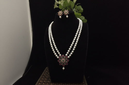 Aganya kreation Necklaces Imara Real Pearl Set - Exquisite Ethnic Jewelry Red and Green