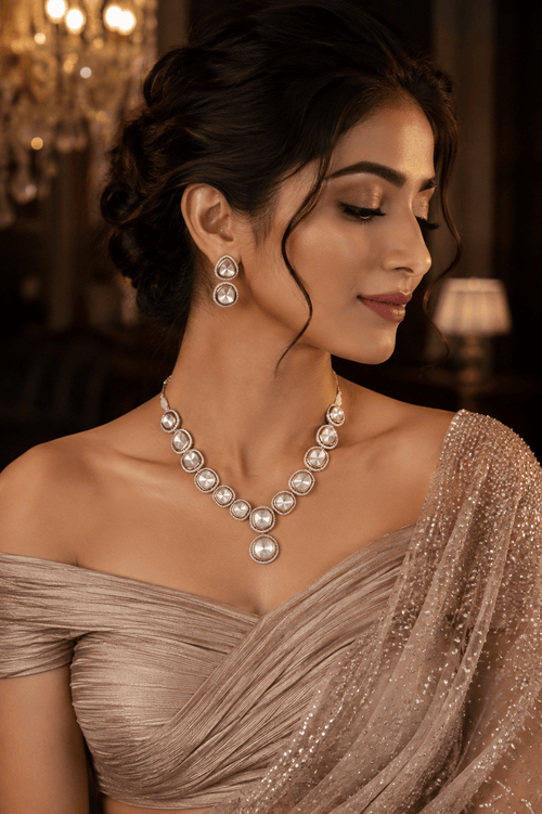 Aganya kreation Necklaces Vaarni Kundan Set - Exquisite Ethnic Jewelry for Every Occasion