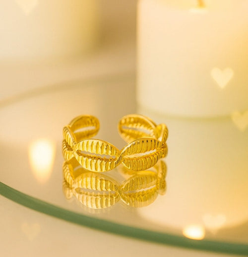 Aganya kreation Shellen 18k Gold Plated Stainless Steel Tarnish Free Waterproof Female Jewellery