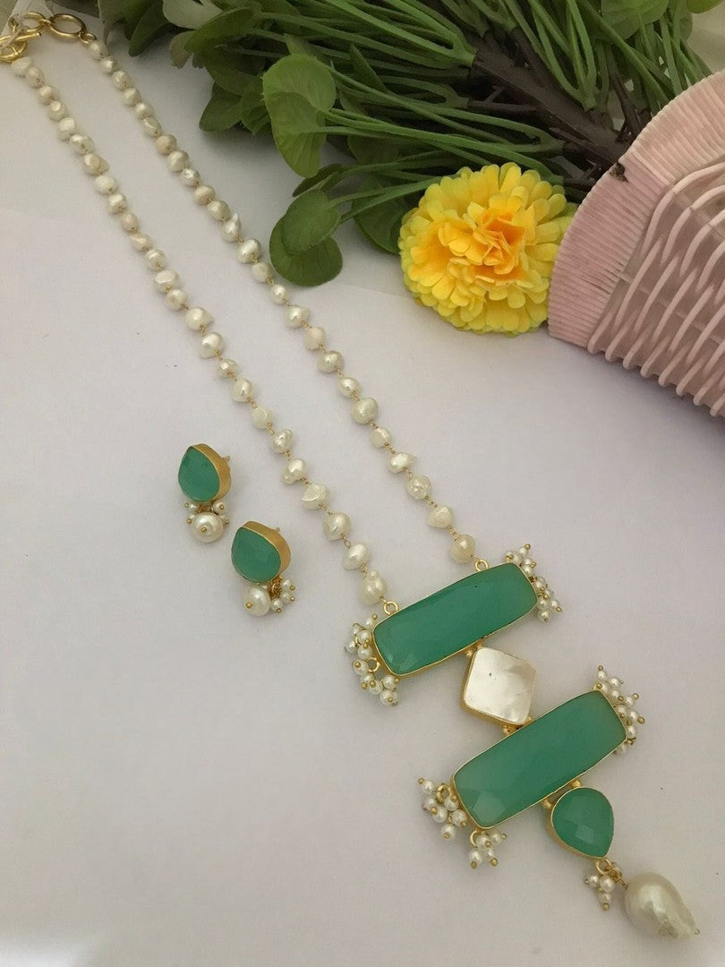 Nainika real pearl set