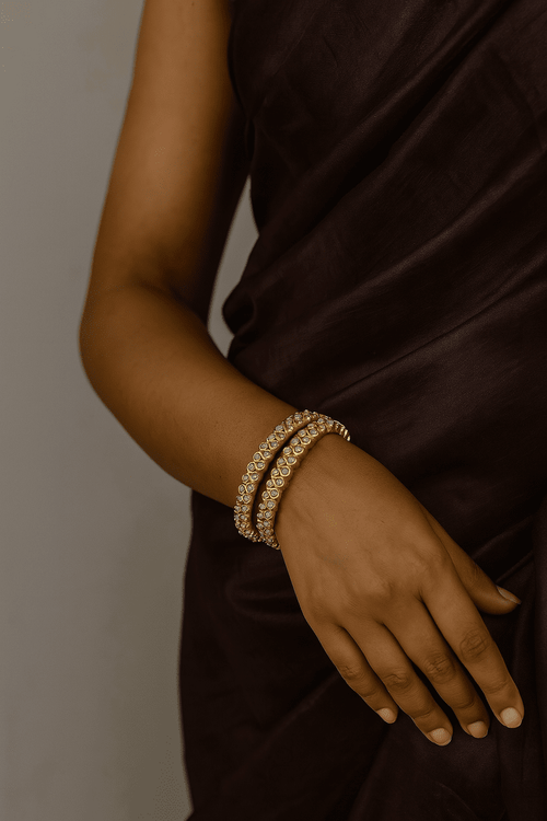 Spiral real pearl bangles