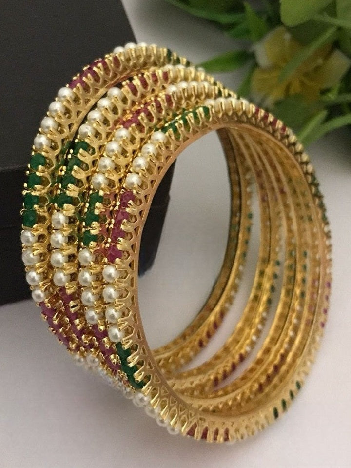 Kavita real pearl bangles