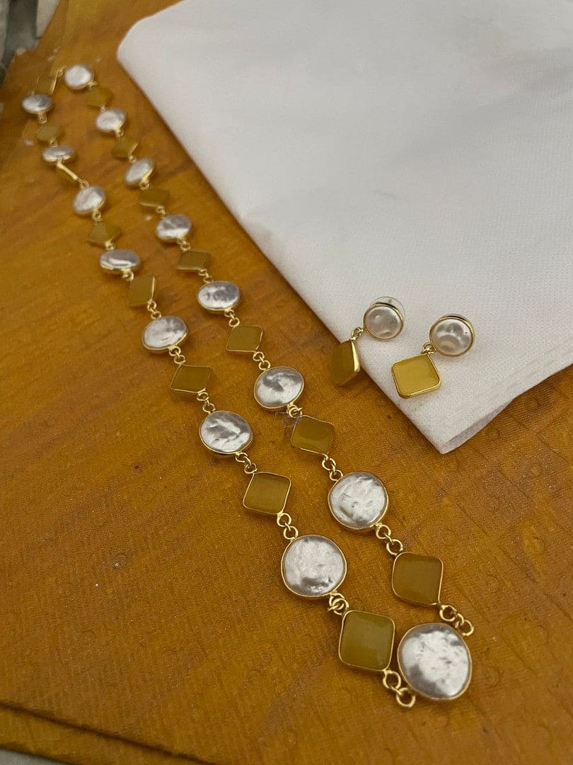 Yashodhra baroque pearl mala set