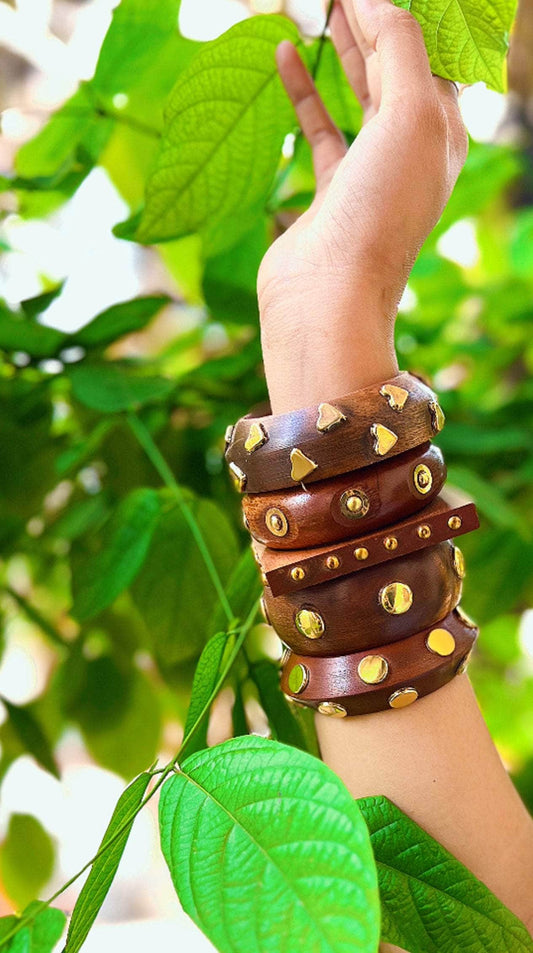 Soma wooden bangle stack