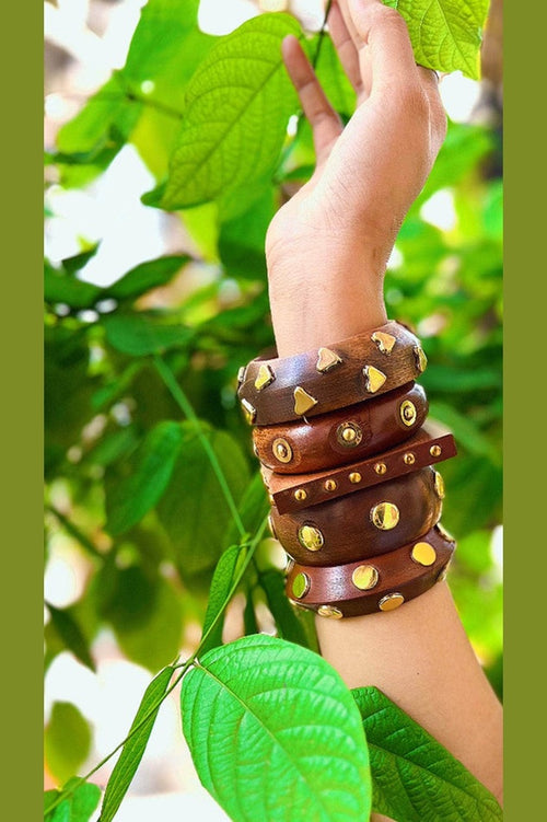 Soma wooden bangle stack