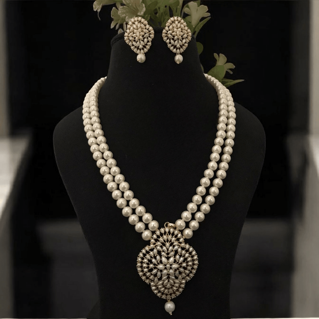 Rhea real pearl set