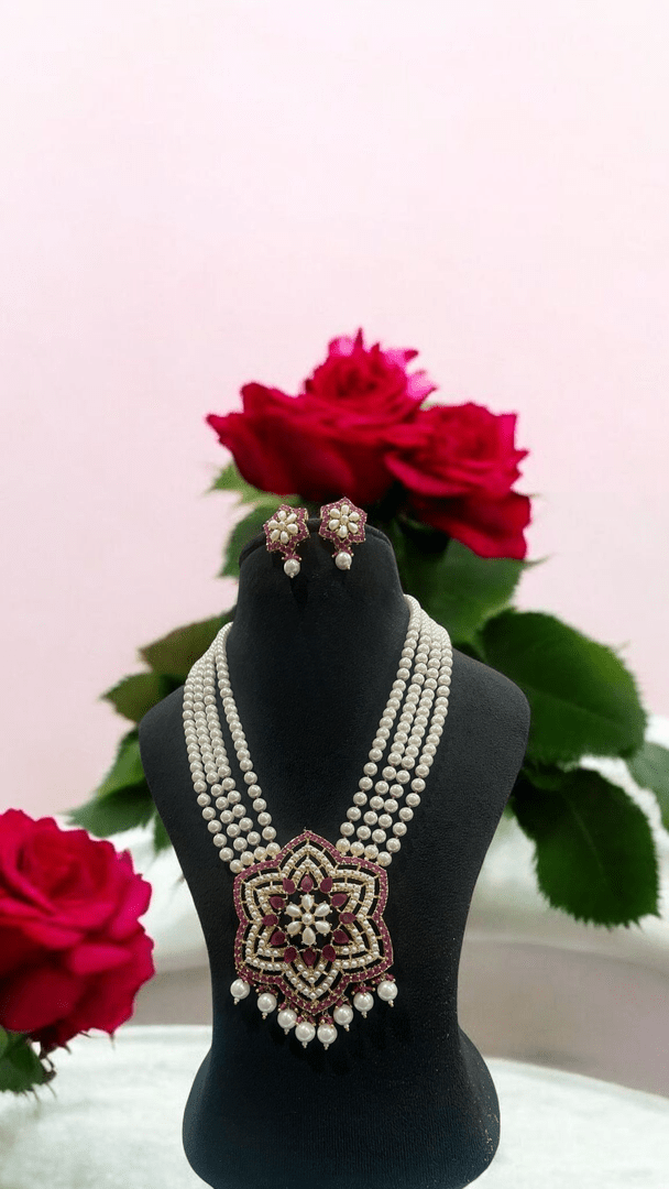 Akshi real pearl set