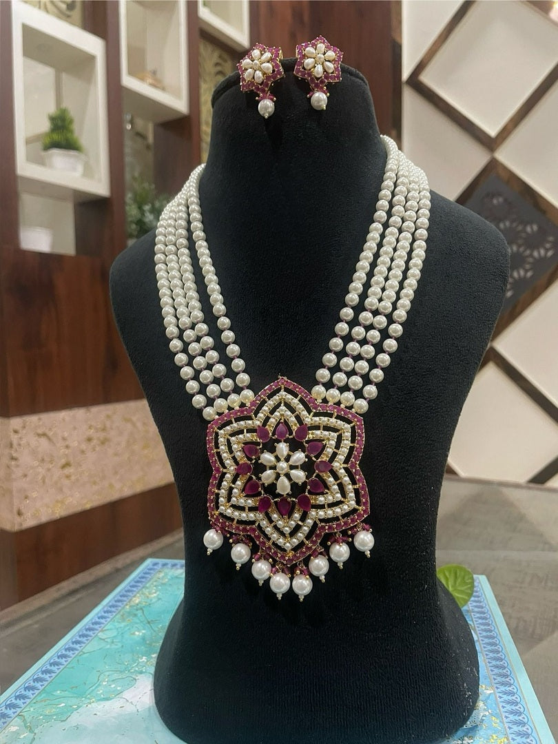 Akshi real pearl set