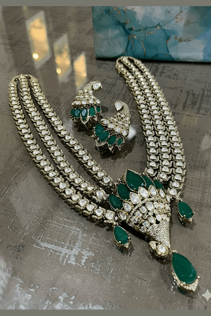 Elizabeth massonite polki kundan set