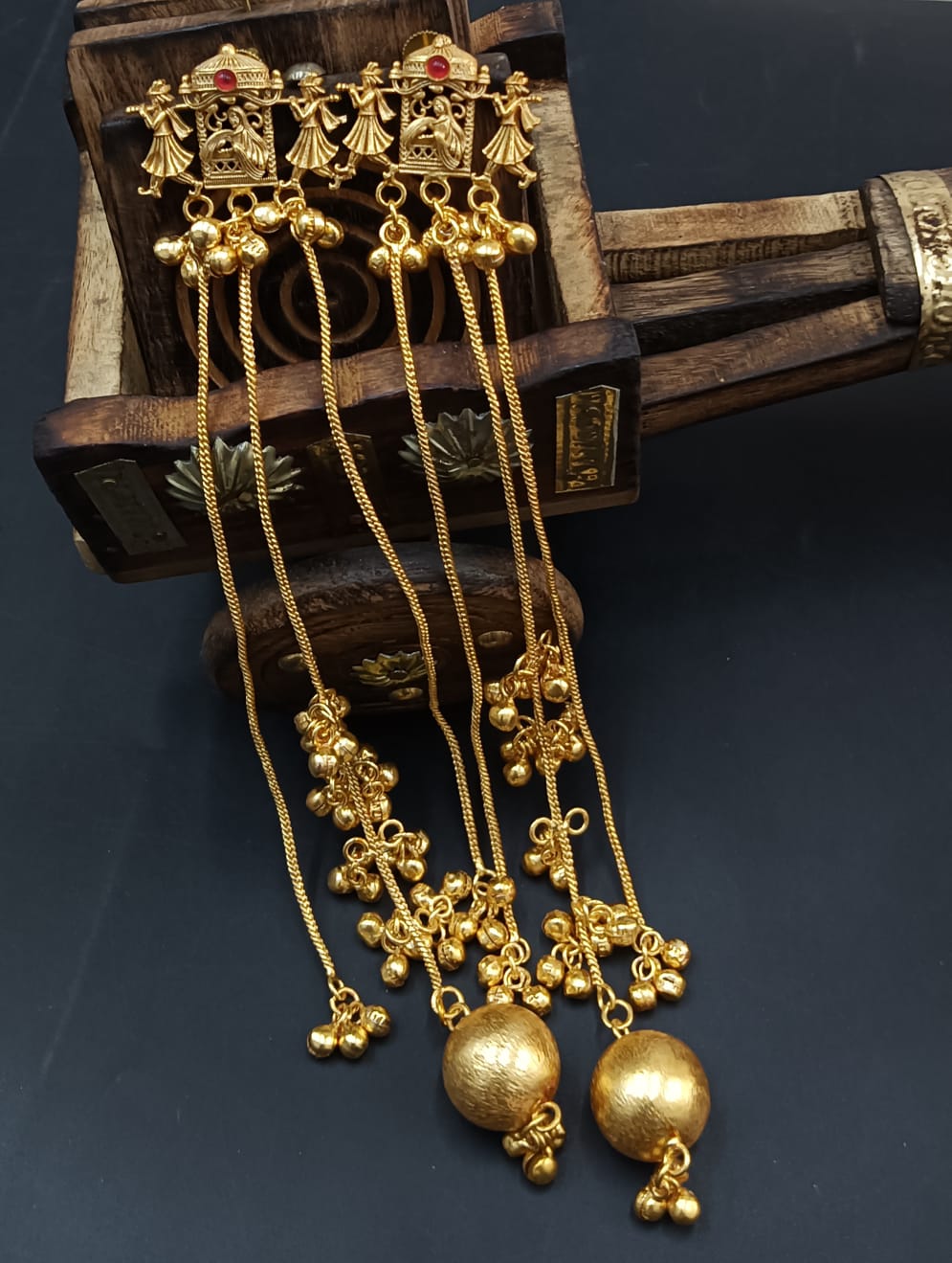 Baraat kashmiri kundan jhumka