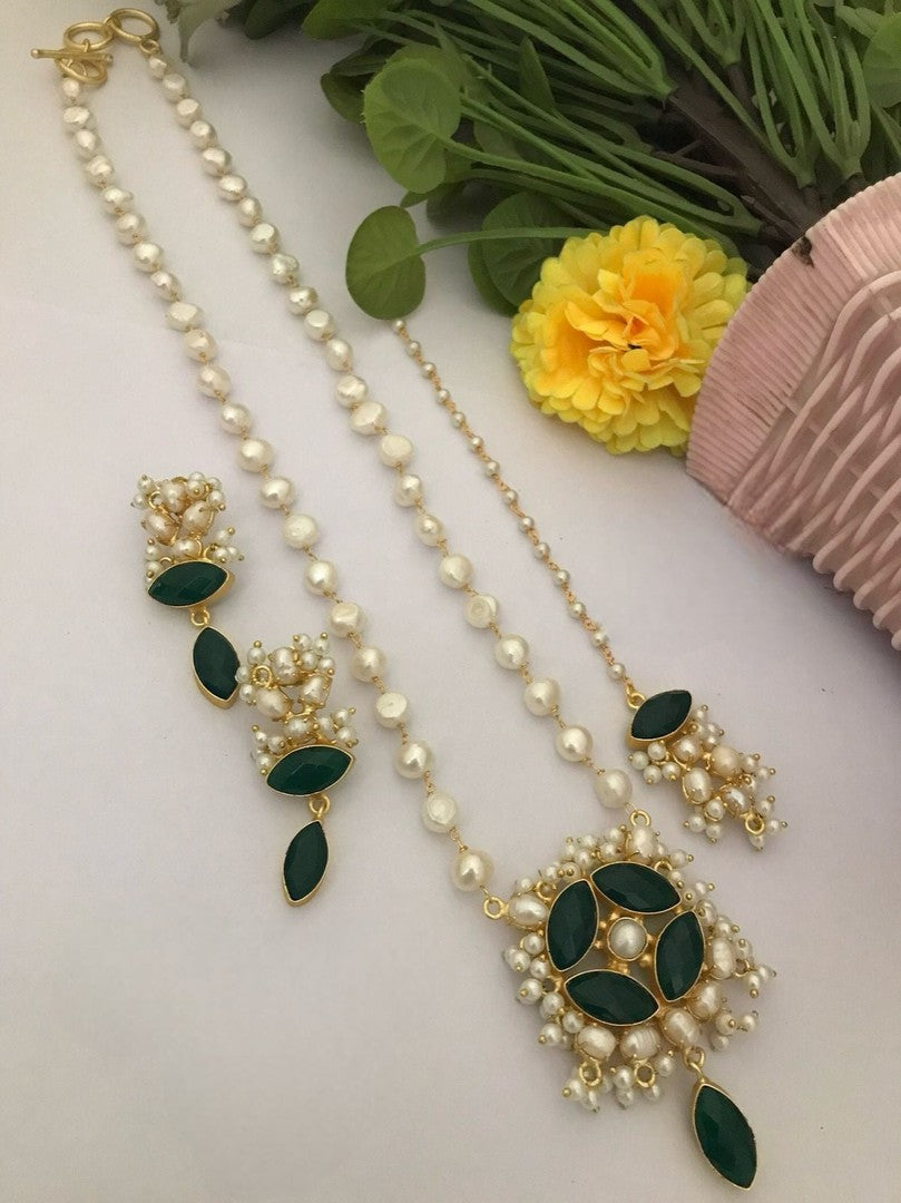 Atiksha real pearl combo set