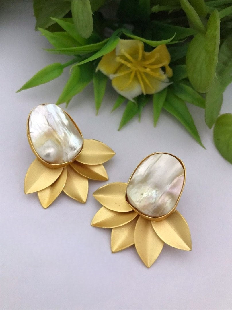 Narayani real pearl earrings
