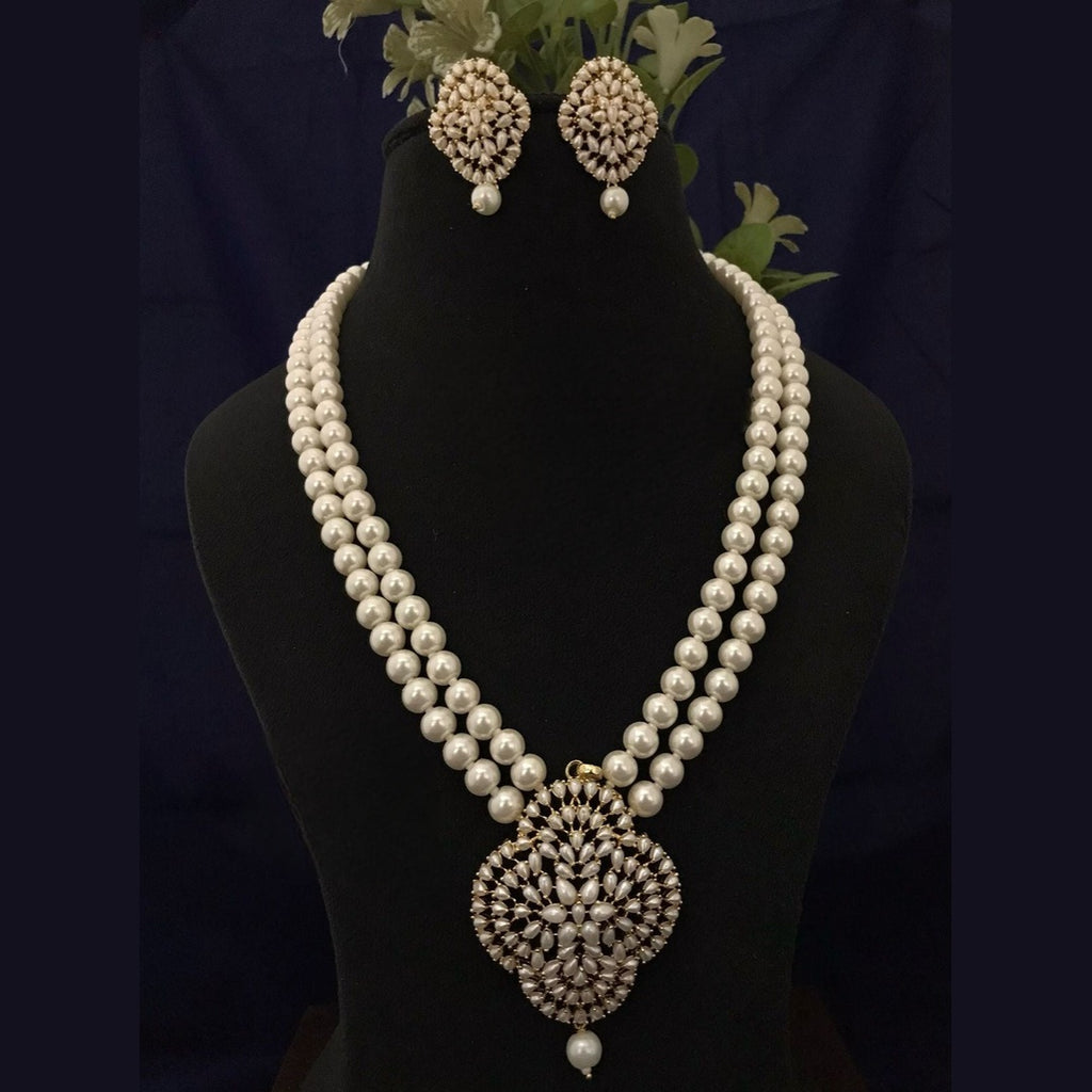 Rhea real pearl set