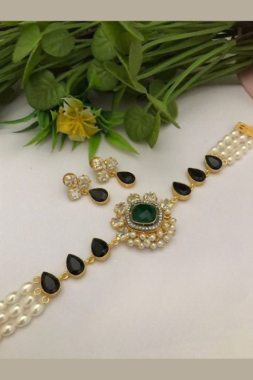 Vijisha real pearl choker set