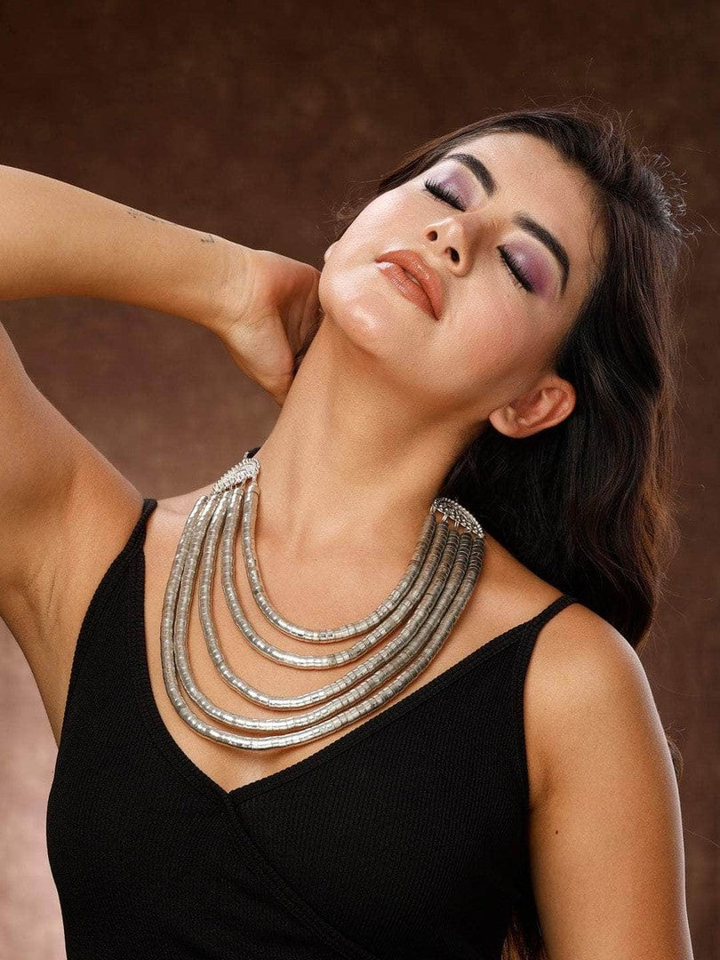 Rewa spiral necklace