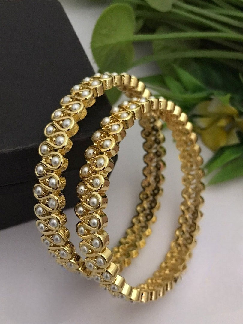 Spiral real pearl bangles