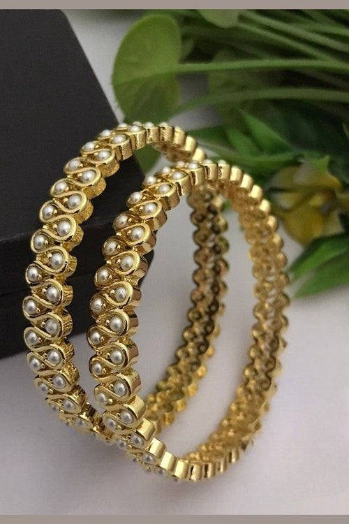 Spiral real pearl bangles