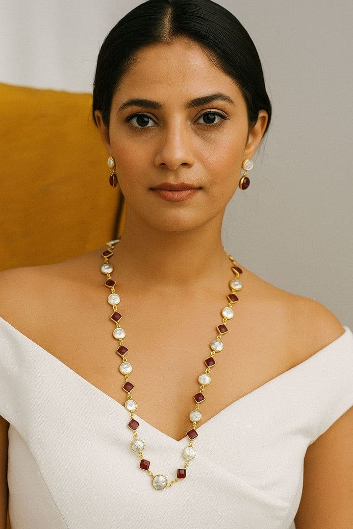 Yashodhra baroque pearl mala set