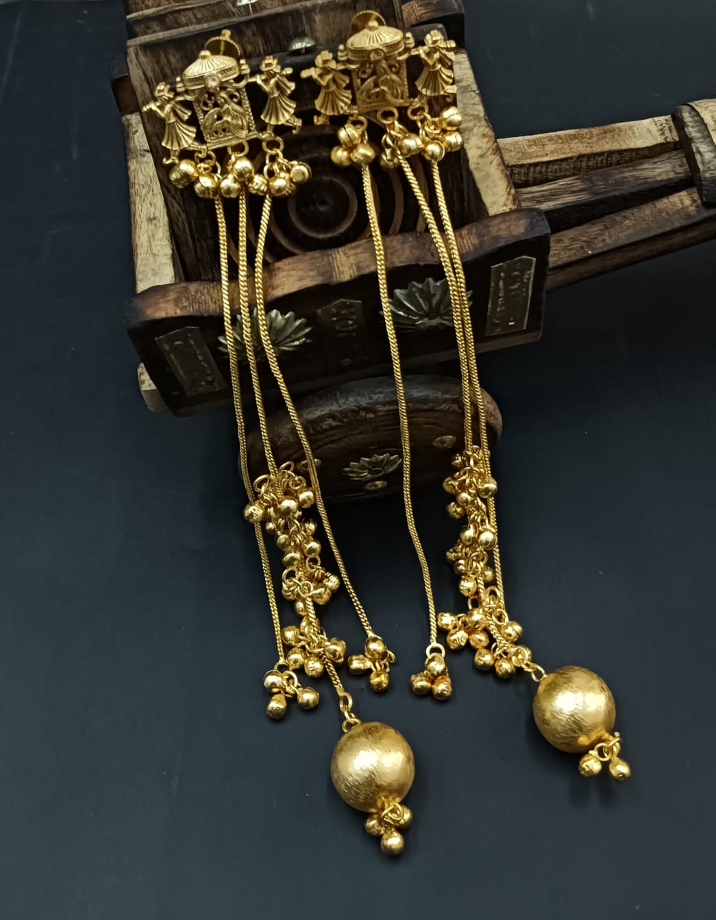 Baraat kashmiri kundan jhumka