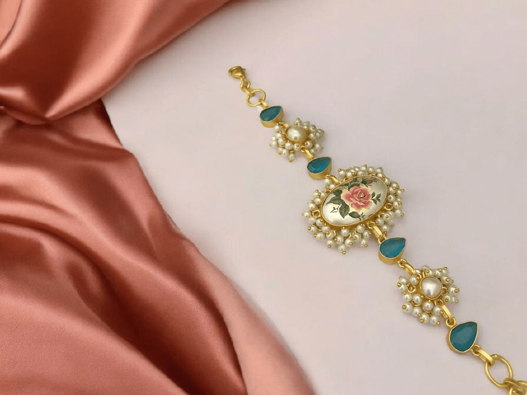 Zovie real pearl bracelet