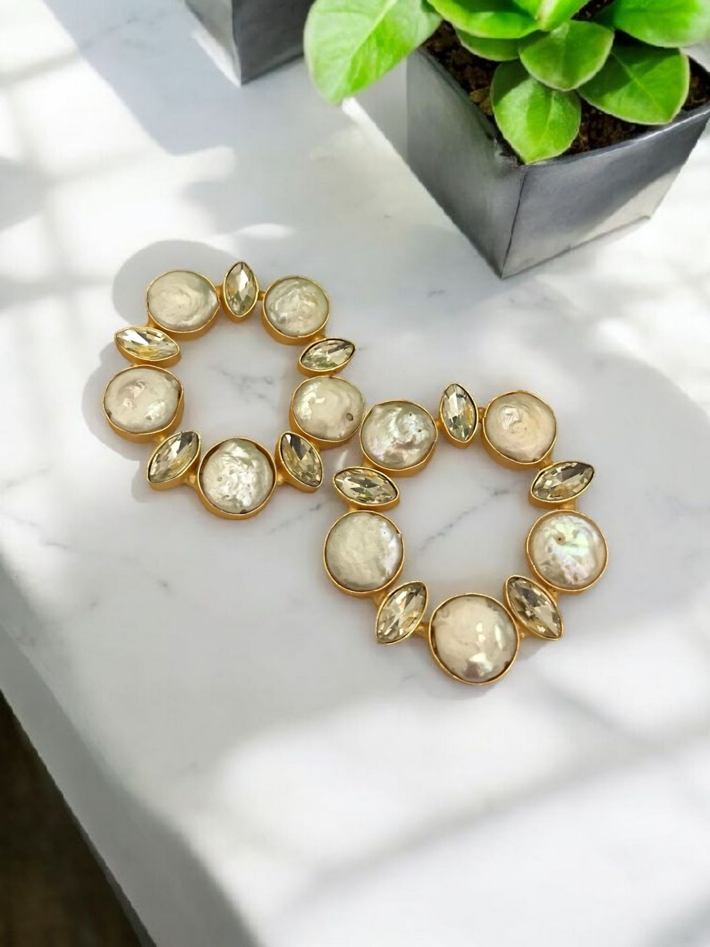 Livia real pearl hoops