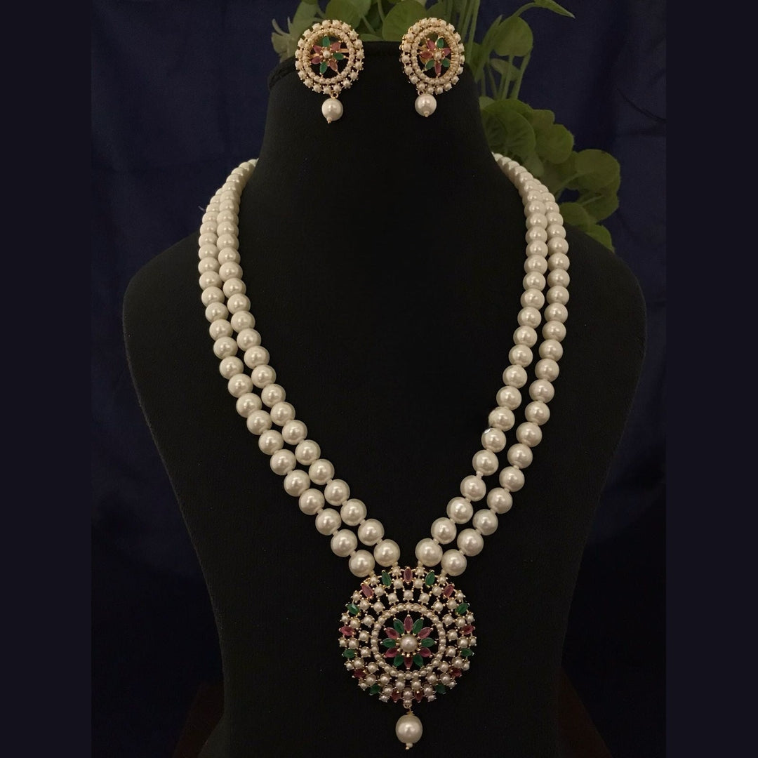 Chandrima real pearl set