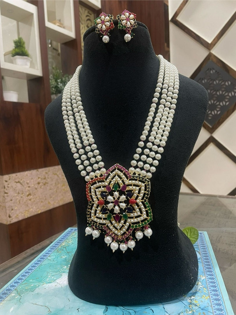 Vardini real pearl set