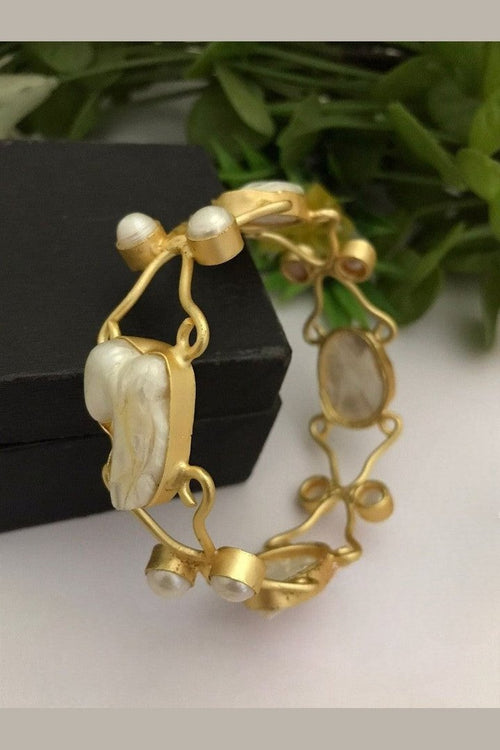 Rakshika real pearl bangles