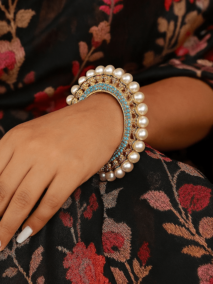 Sakshi rajwadi jadau bangles