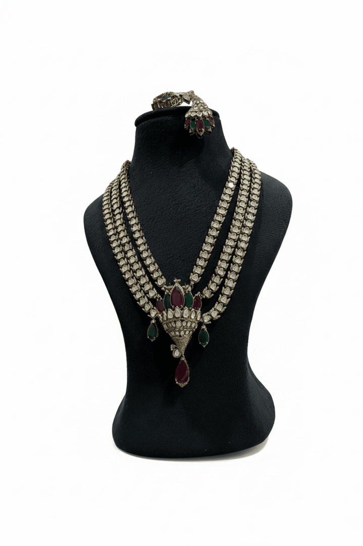Elizabeth massonite polki kundan set
