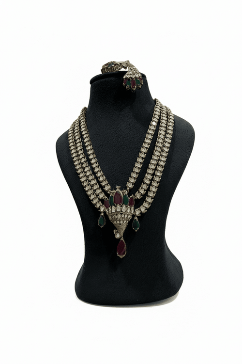 Elizabeth massonite polki kundan set