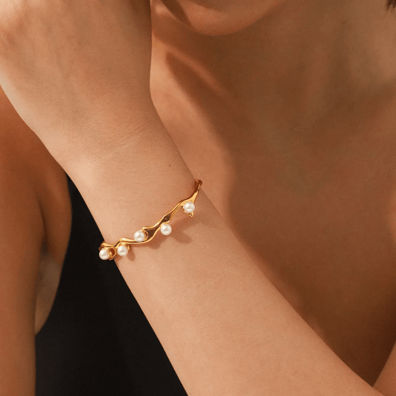 Shoperly B-110 18k Gold Plated Stainless Steel Tarnish Free Waterproof Female bracelet