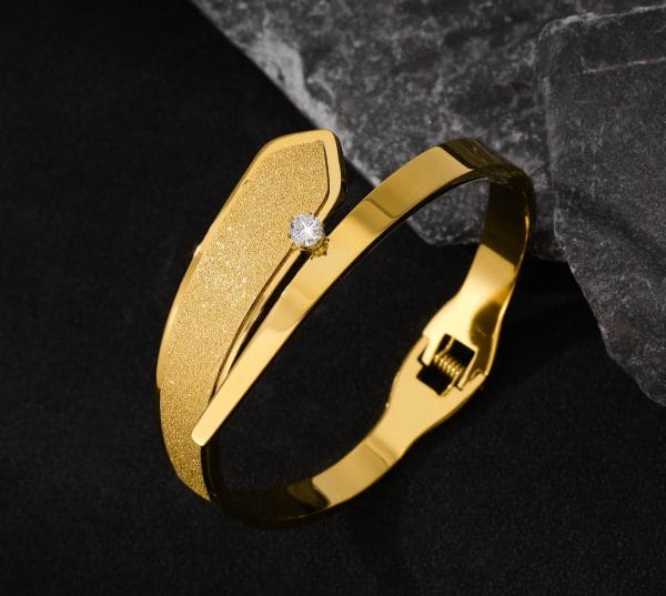 Shoperly B-142  18k Gold Plated Stainless Steel Tarnish Free Waterproof Female Jewellery