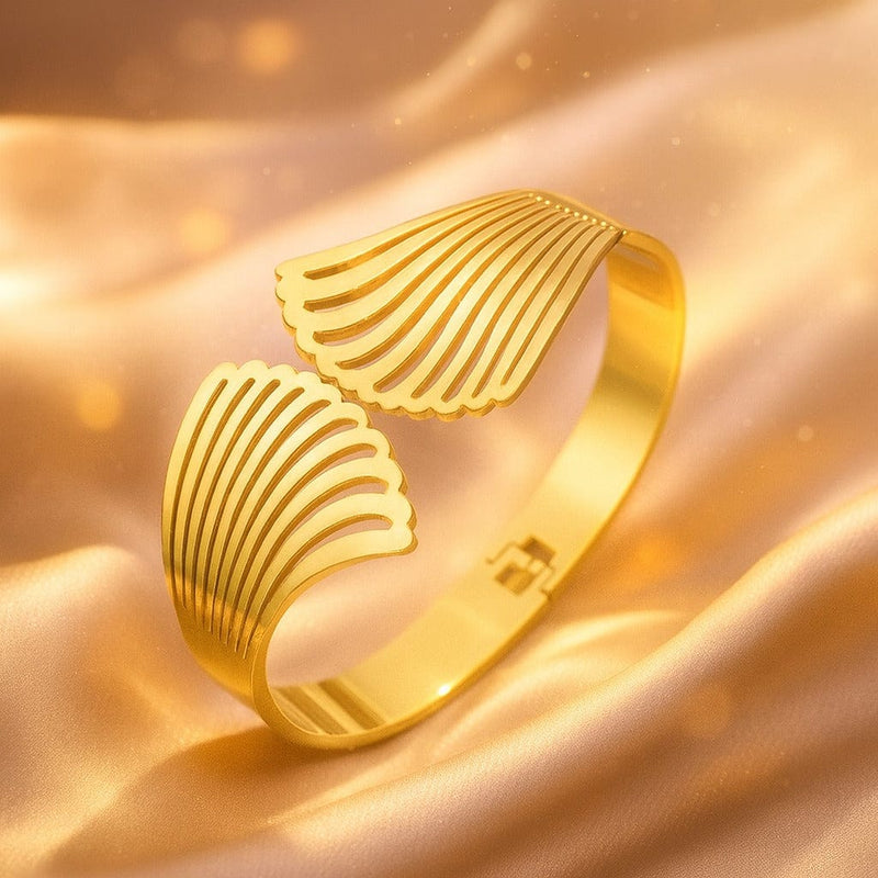 Shoperly B-150  18k Gold Plated Stainless Steel Tarnish Free Waterproof Female Jewellery