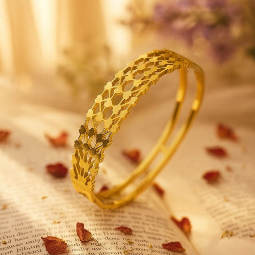 Shoperly B-156  18k Gold Plated Stainless Steel Tarnish Free Waterproof Female Jewellery