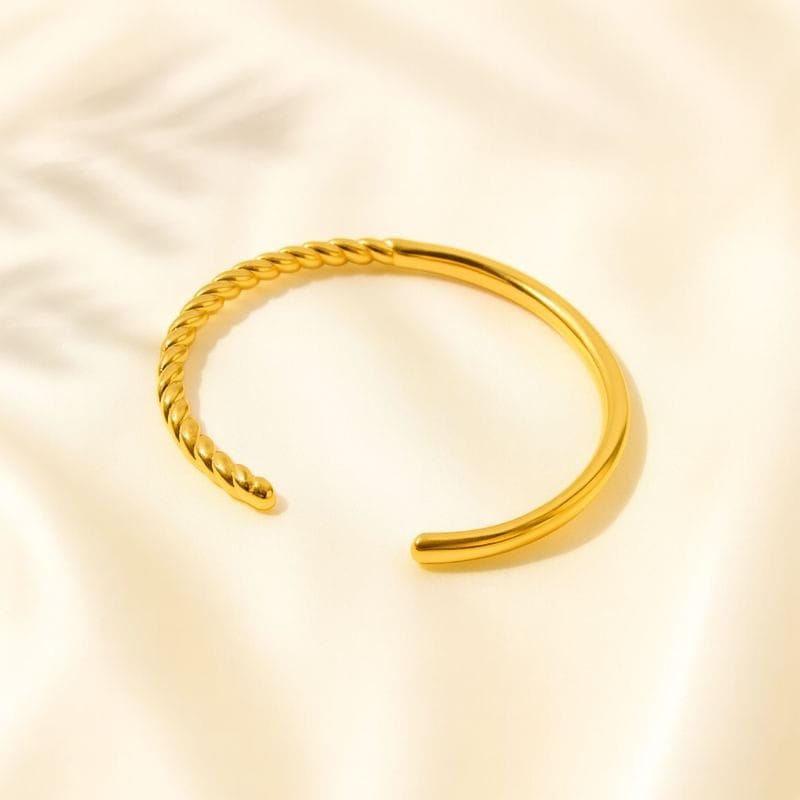 Shoperly Bracelets B-111– 18k Gold Plated Stainless Steel Tarnish Free Waterproof Female bracelet