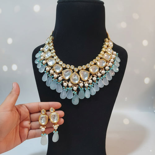 Aisha Kundan Set - Elegant Jewelry for Every Occasion