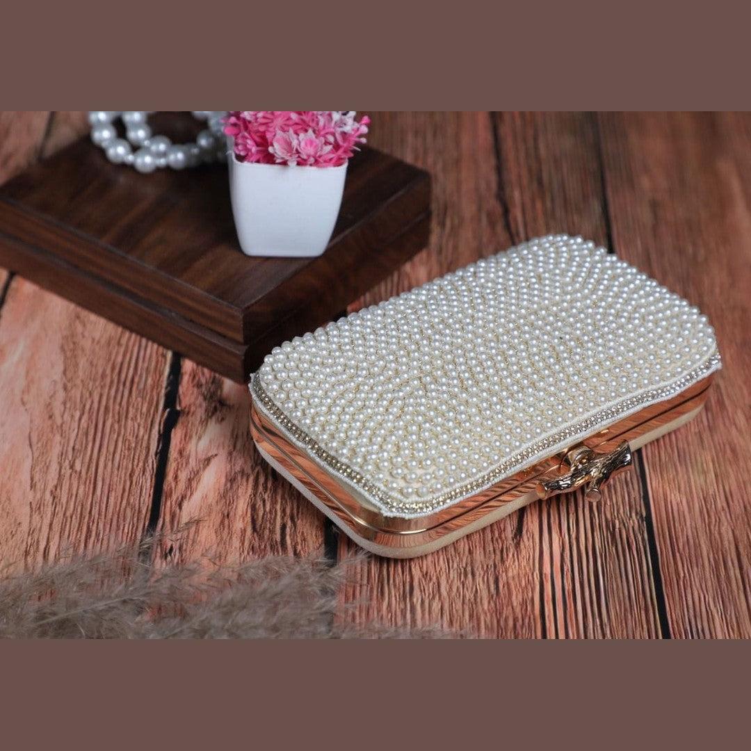 Designer Heavy Clutches