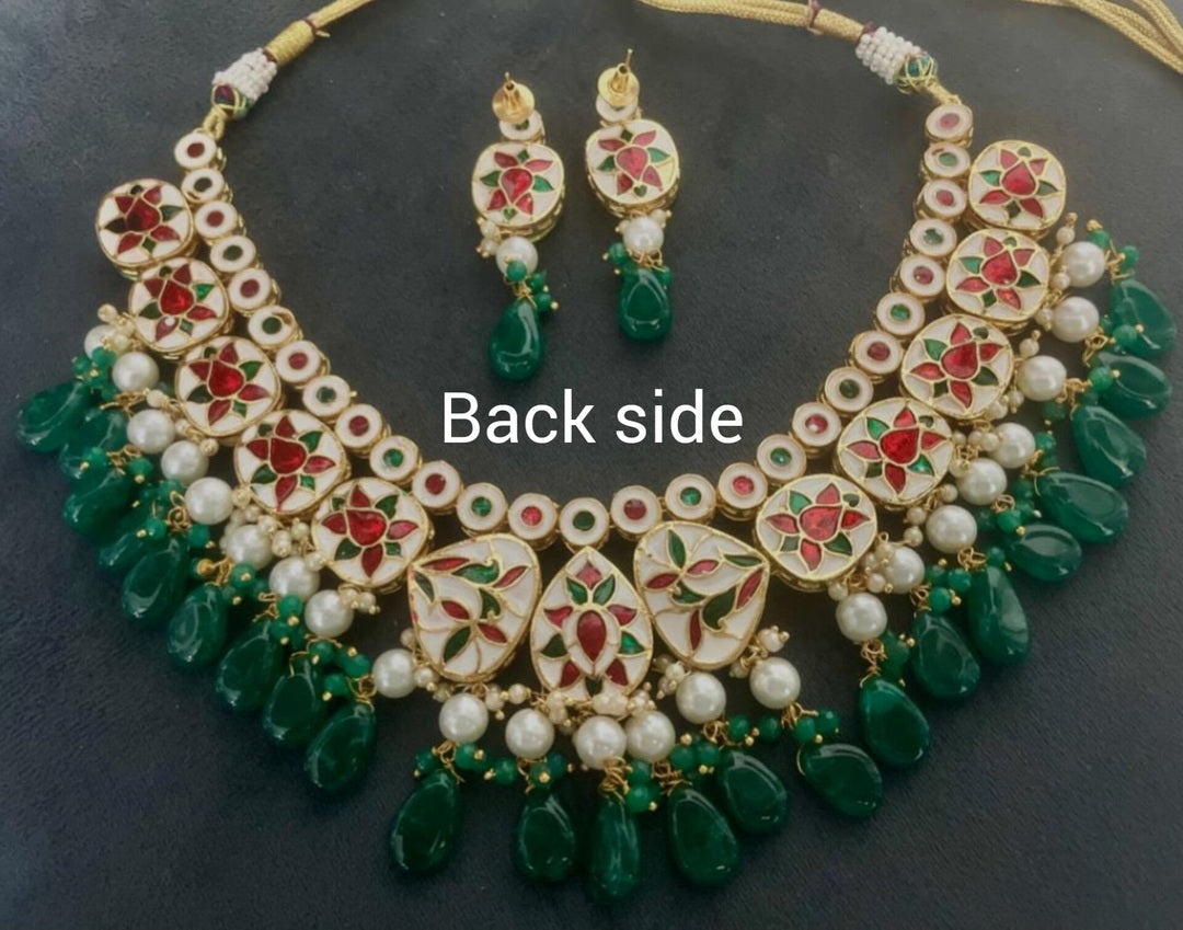 Aisha kundan set