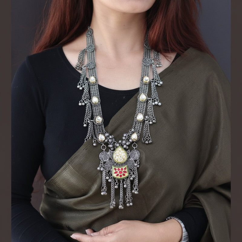 Shivika Necklace - Elegant German Silver Kundan Jewelry