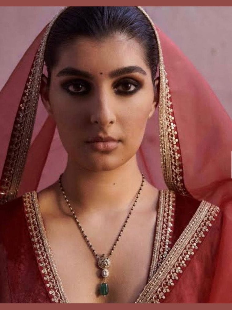 Aganya kreation Elegant Sanvika Mangalsutra with Earrings - 18k Gold Plated