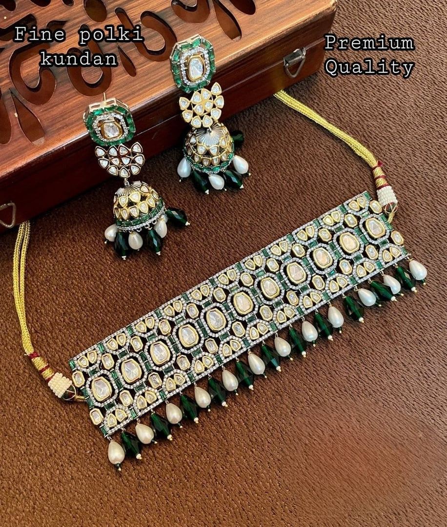 Dhruvi Necklace - Aganya kreation