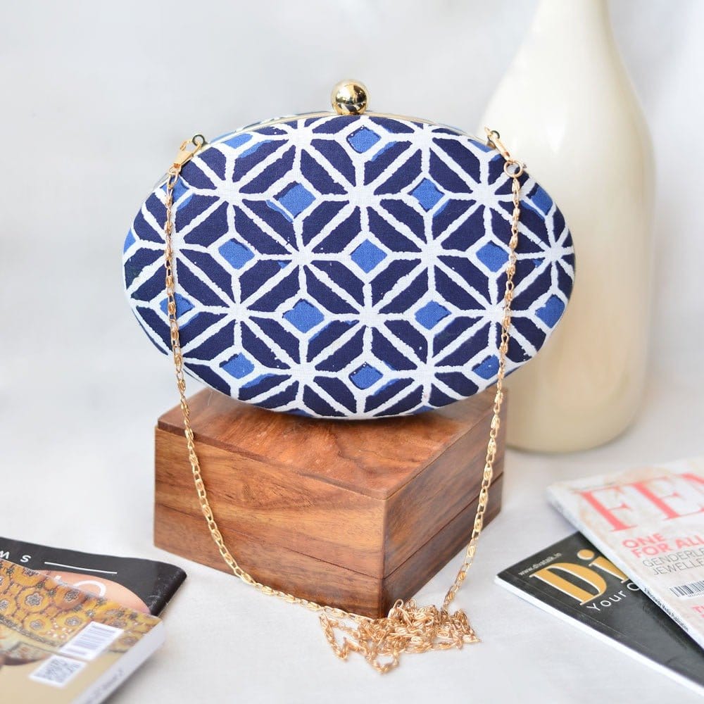 Diamond clutch - Aganya kreation