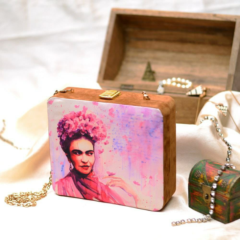 Diva clutch - Aganya kreation